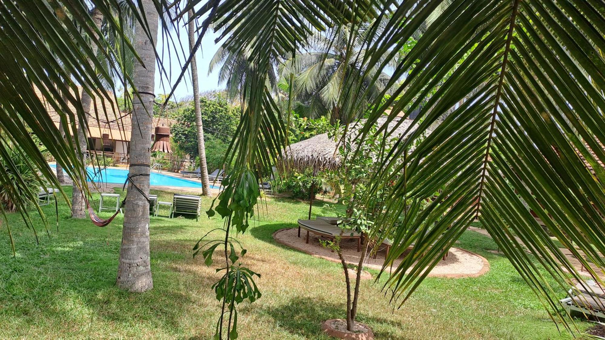 Puetz Travels Beach Resort Wayikkal Exterior photo