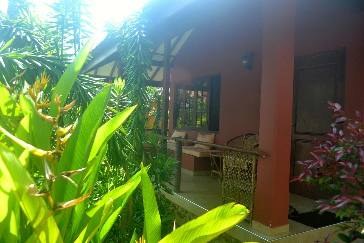 Puetz Travels Beach Resort Wayikkal Exterior photo